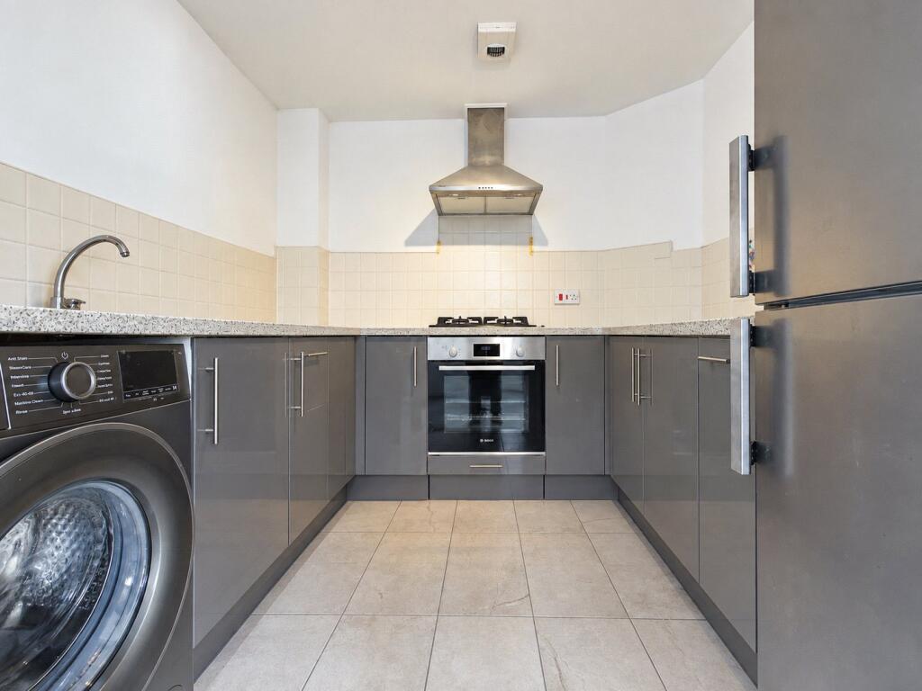 2 bed Apartment for rent in Bristol. From CJ Hole - Southville 2 bed Apartment for rent in Bristol. From CJ Hole - Southville