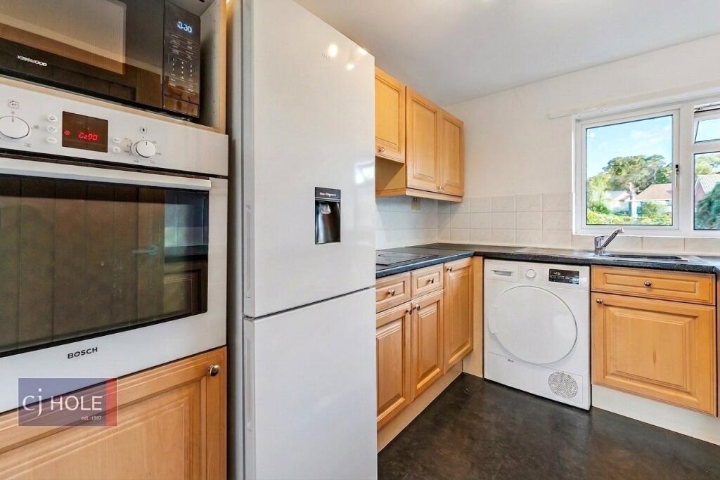 2 bed Apartment for rent in Hallen. From CJ Hole - Westbury On Trym