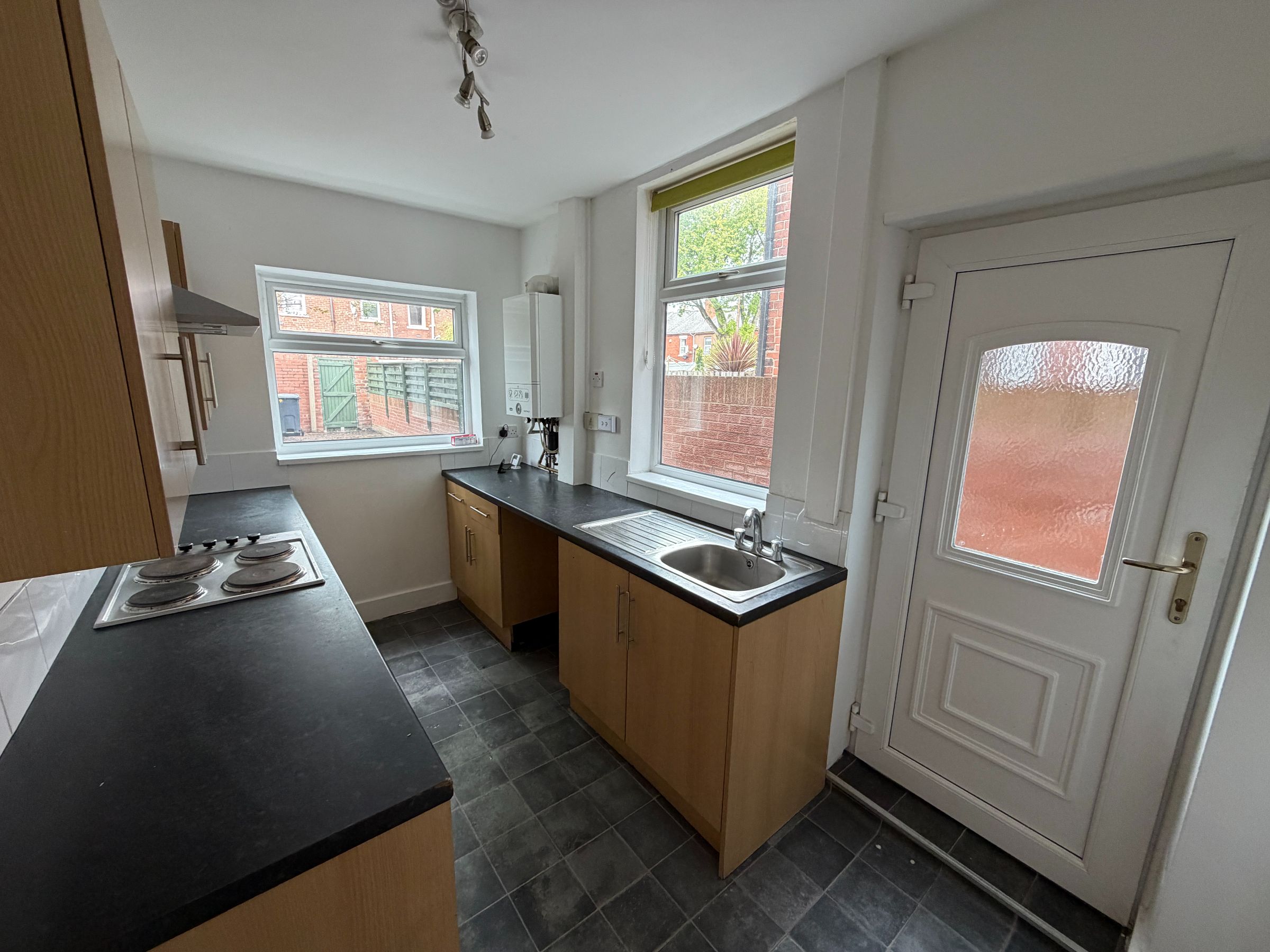 2 bed Mid Terraced House for rent in Doncaster. From 247 Property Services Ltd