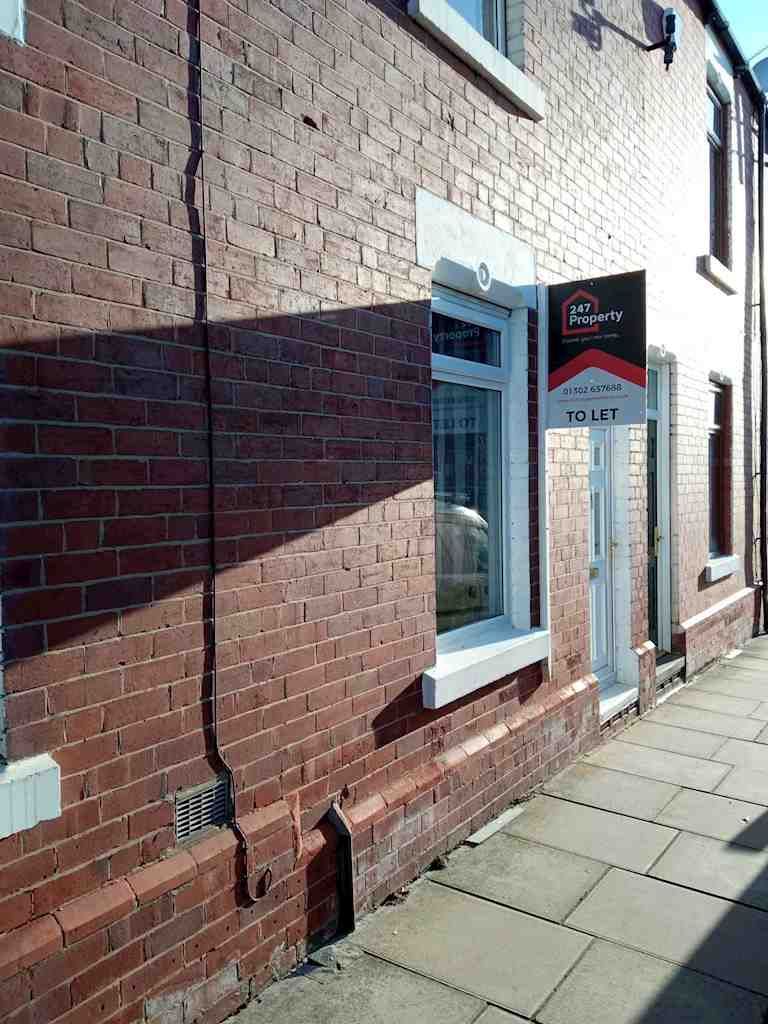 2 bed Mid Terraced House for rent in Doncaster. From 247 Property Services Ltd 2 bed Mid Terraced House for rent in Doncaster. From 247 Property Services Ltd