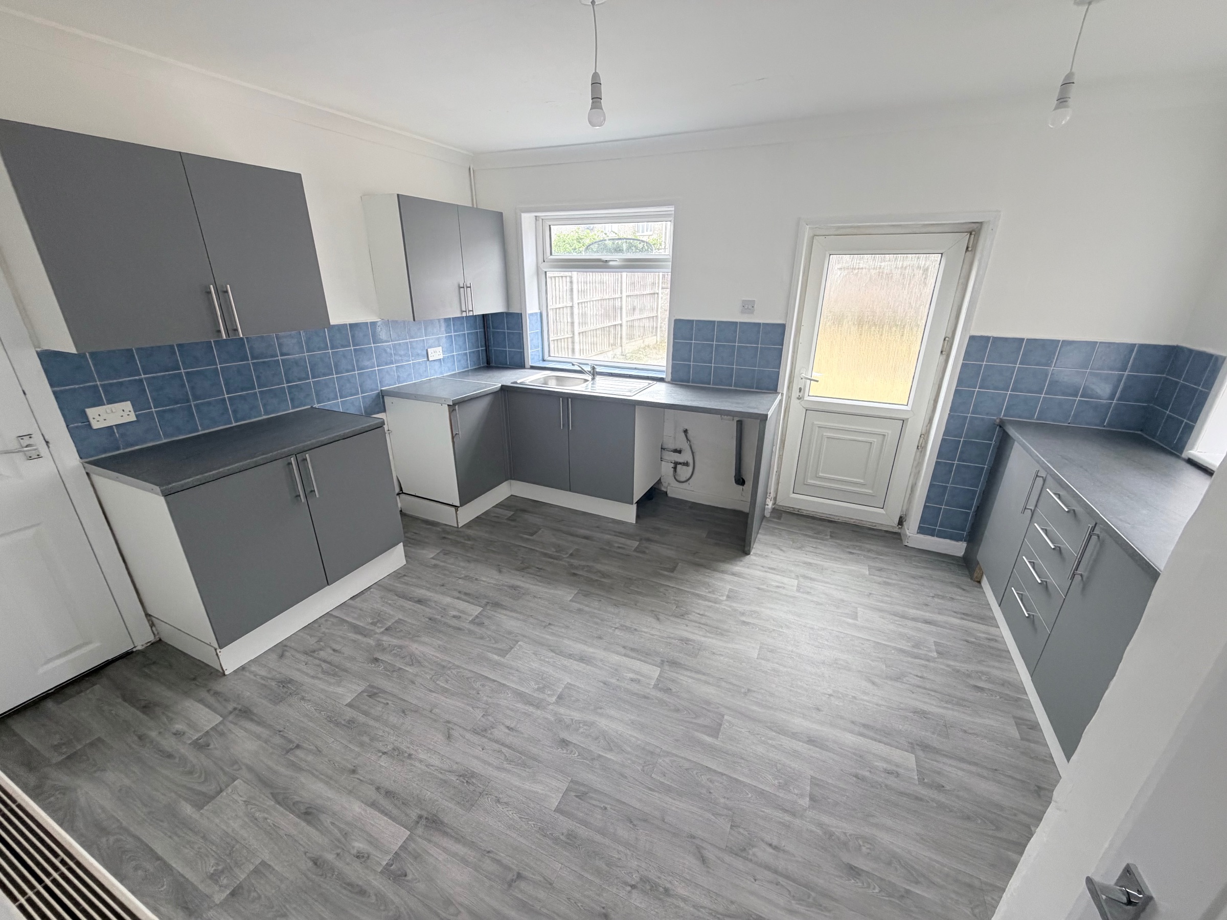 3 bed Semi Detached for rent in Doncaster. From 247 Property Services Ltd