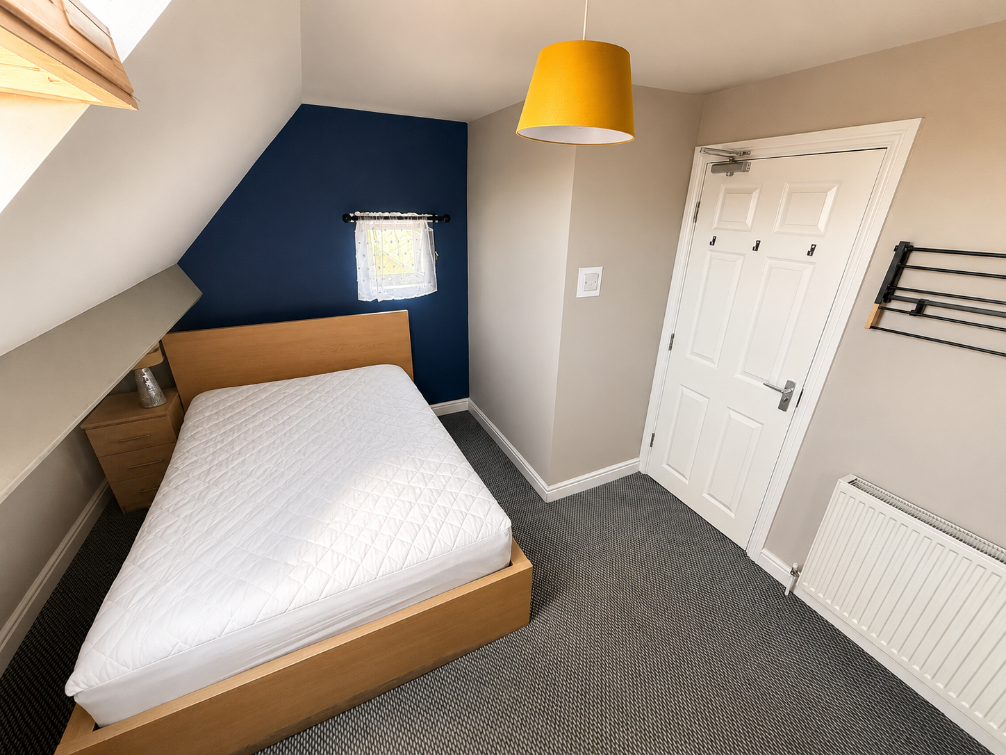 1 bed House Share for rent in Bentley. From 247 Property Services Ltd 1 bed House Share for rent in Bentley. From 247 Property Services Ltd