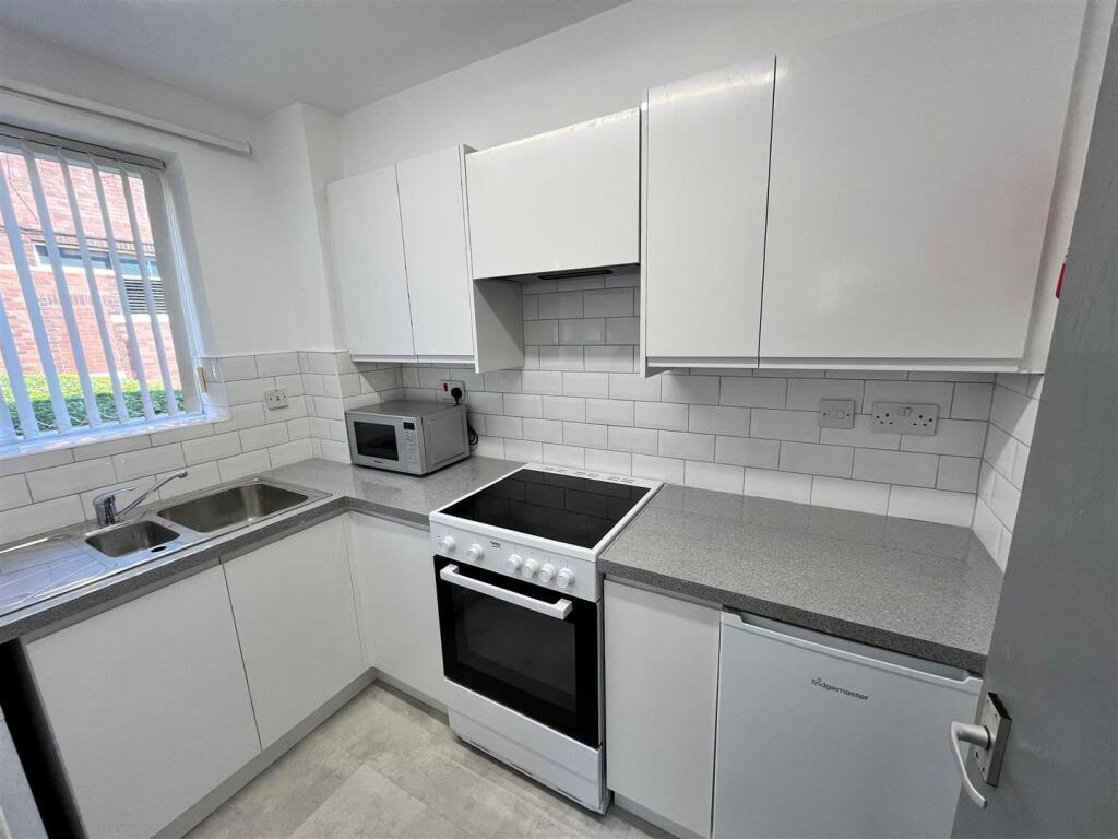 0 bed Studio for rent in Newcastle upon Tyne. From Walton Robinson Property Consultants Ltd