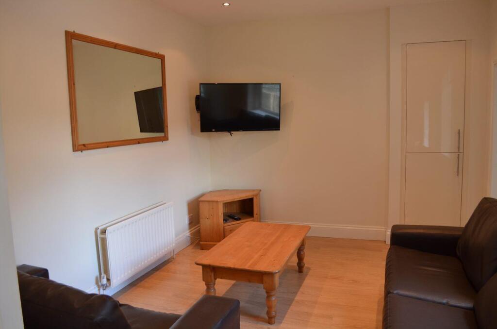 5 bed Detached for rent in Newcastle upon Tyne. From Walton Robinson Property Consultants Ltd