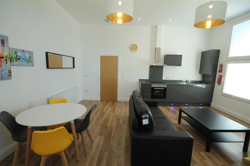 2 bed Apartment for rent in Newcastle upon Tyne. From Walton Robinson Property Consultants Ltd