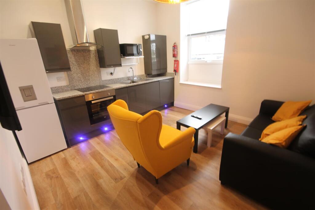 3 bed Apartment for rent in Newcastle upon Tyne. From Walton Robinson Property Consultants Ltd