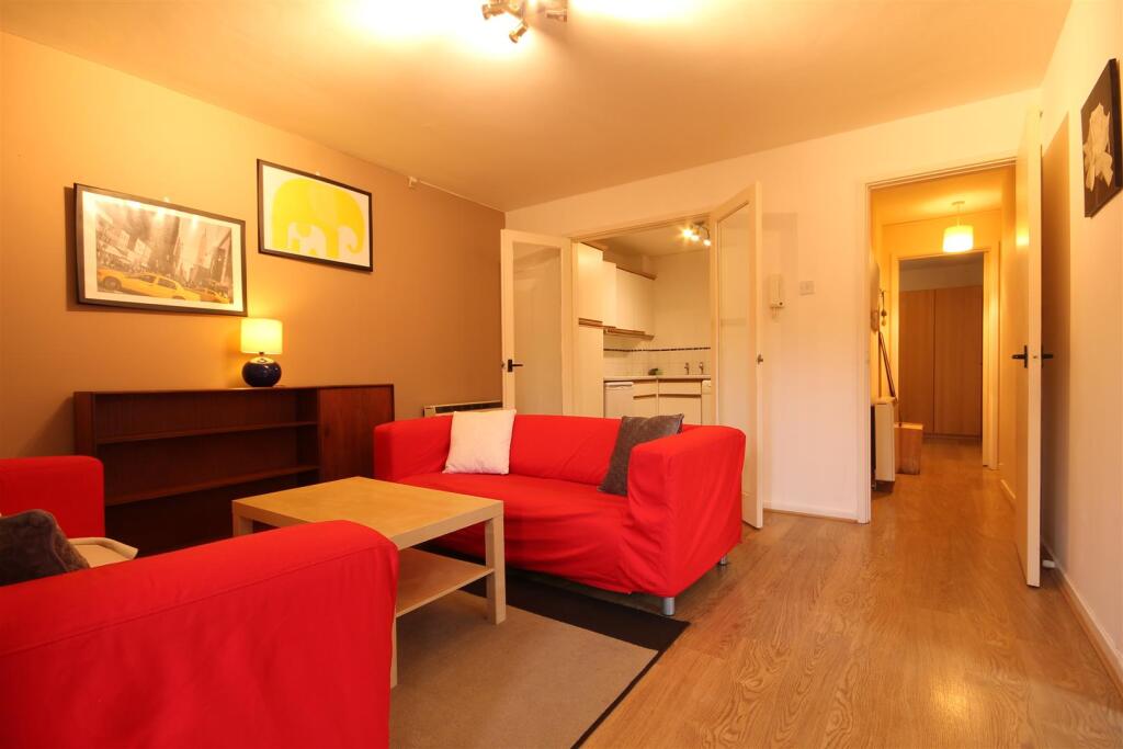 2 bed Apartment for rent in Newcastle upon Tyne. From Walton Robinson Property Consultants Ltd 2 bed Apartment for rent in Newcastle upon Tyne. From Walton Robinson Property Consultants Ltd