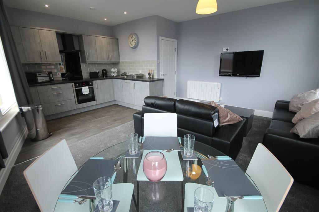 2 bed Apartment for rent in Newcastle upon Tyne. From Walton Robinson Property Consultants Ltd