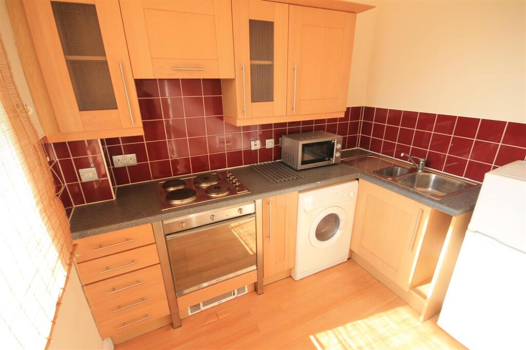 1 bed Apartment for rent in Newcastle upon Tyne. From Walton Robinson Property Consultants Ltd