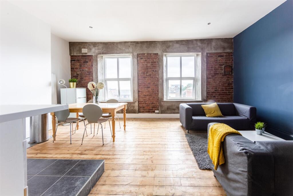 3 bed Apartment for rent in Newcastle upon Tyne. From Walton Robinson Property Consultants Ltd