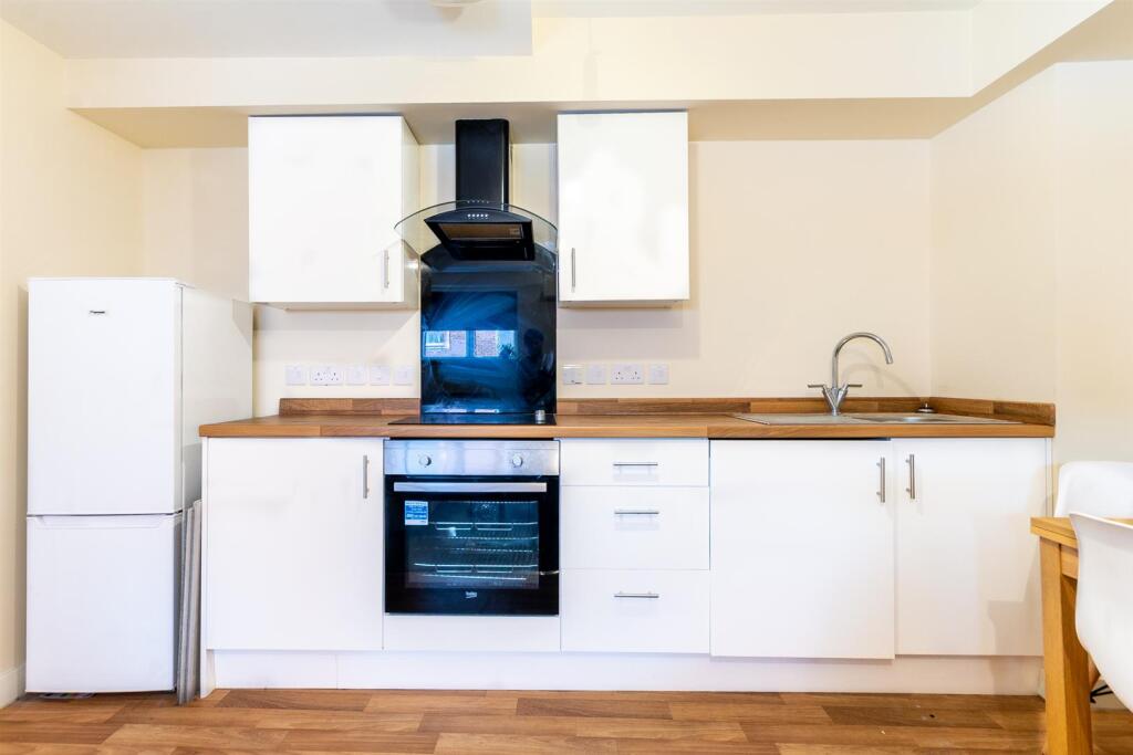 1 bed Apartment for rent in Newcastle upon Tyne. From Walton Robinson Property Consultants Ltd