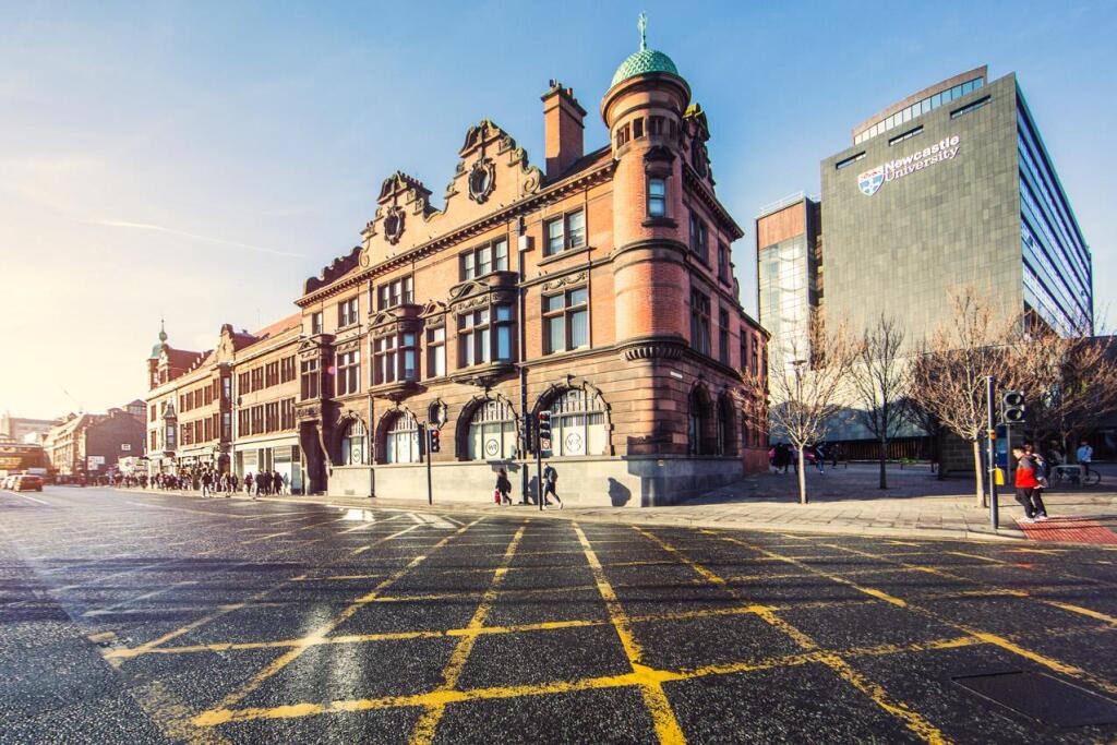 4 bed Studio for rent in Newcastle upon Tyne. From Walton Robinson Property Consultants Ltd