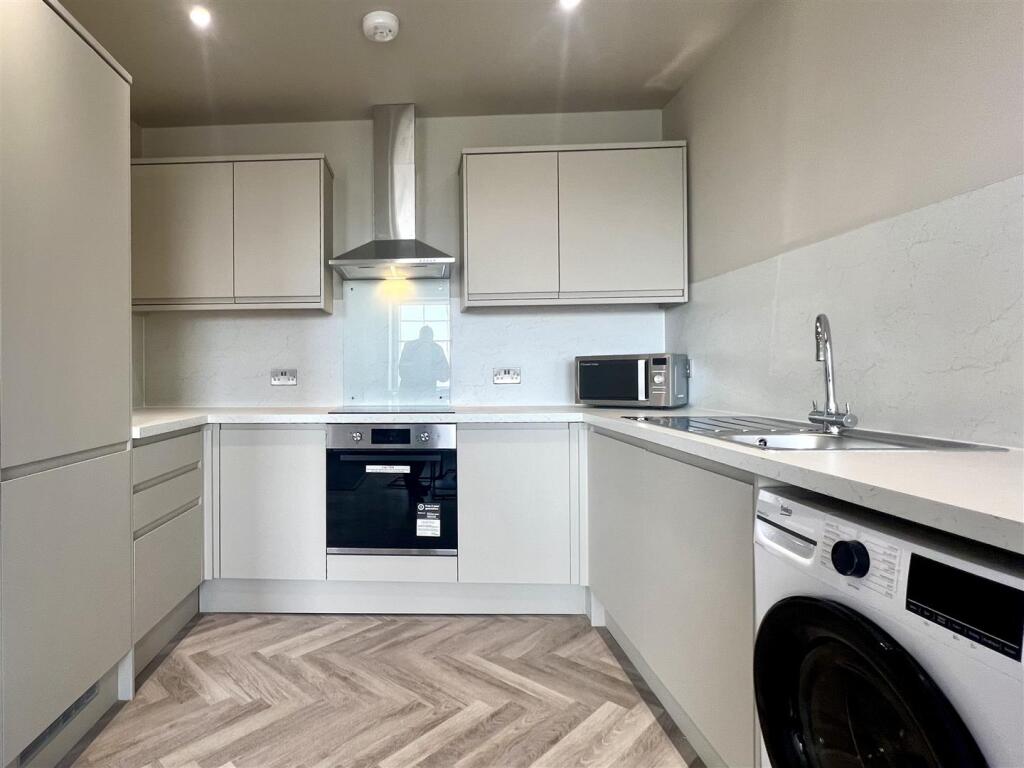 2 bed 1st Floor Flat for rent in Newcastle upon Tyne. From Walton Robinson Property Consultants Ltd