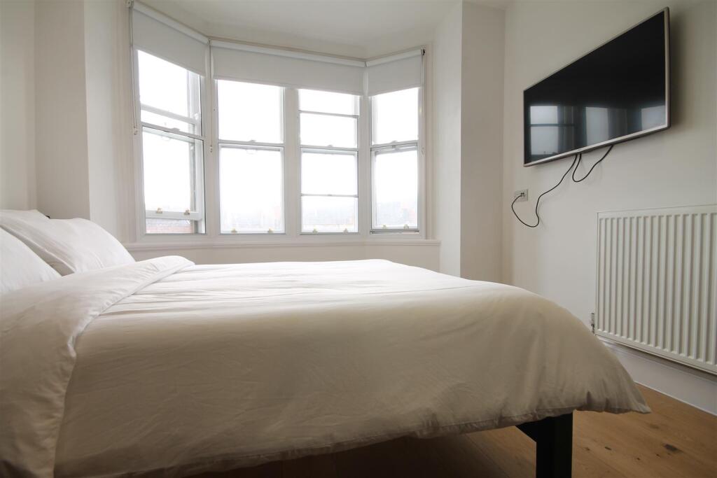 4 bed Studio for rent in Newcastle upon Tyne. From Walton Robinson Property Consultants Ltd