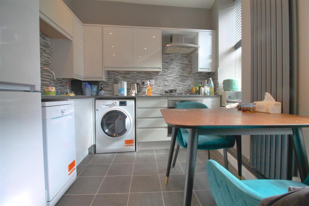 1 bed 1st Floor Flat for rent in Newcastle upon Tyne. From Walton Robinson Property Consultants Ltd