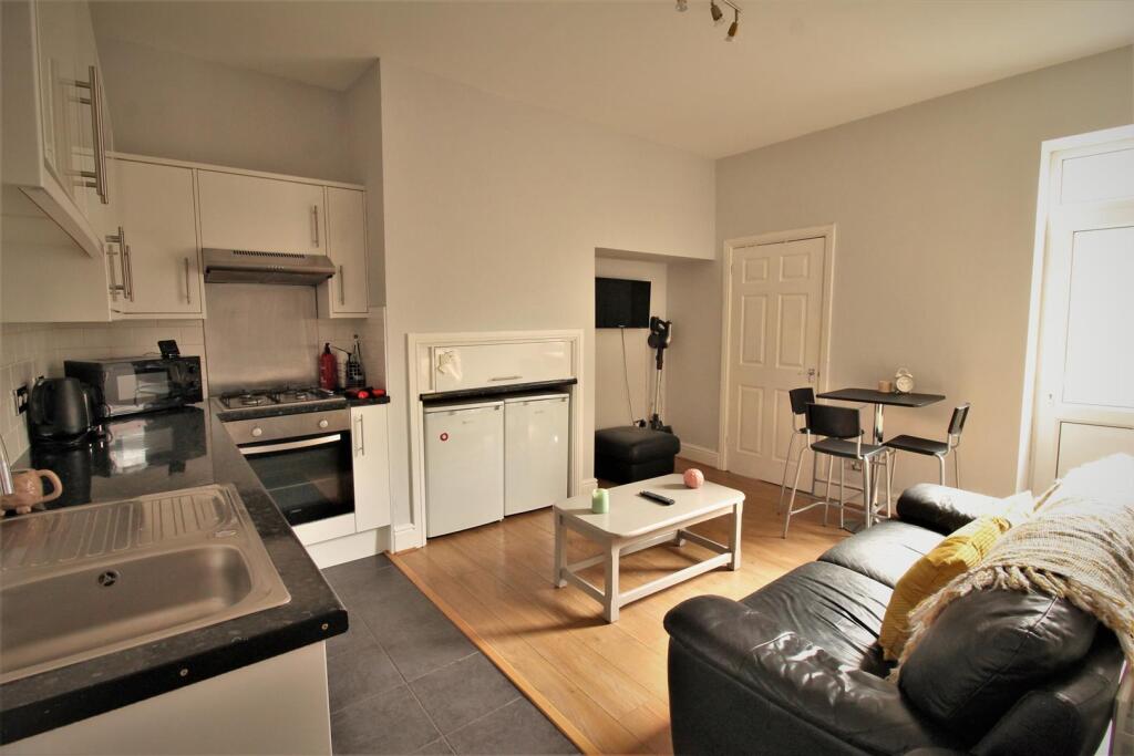 3 bed Detached for rent in Newcastle upon Tyne. From Walton Robinson Property Consultants Ltd