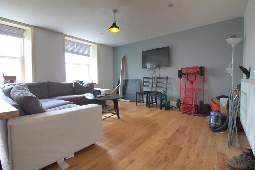 1 bed House Share for rent in Newcastle upon Tyne. From Walton Robinson Property Consultants Ltd