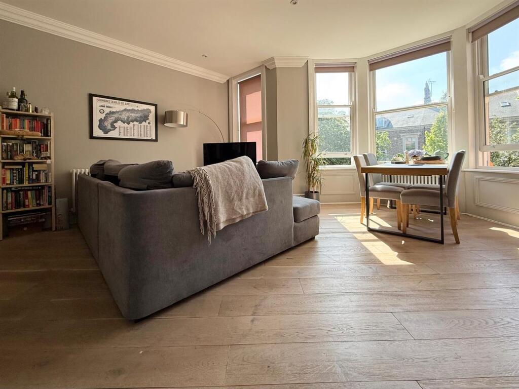 2 bed Apartment for rent in Newcastle upon Tyne. From Walton Robinson Property Consultants Ltd