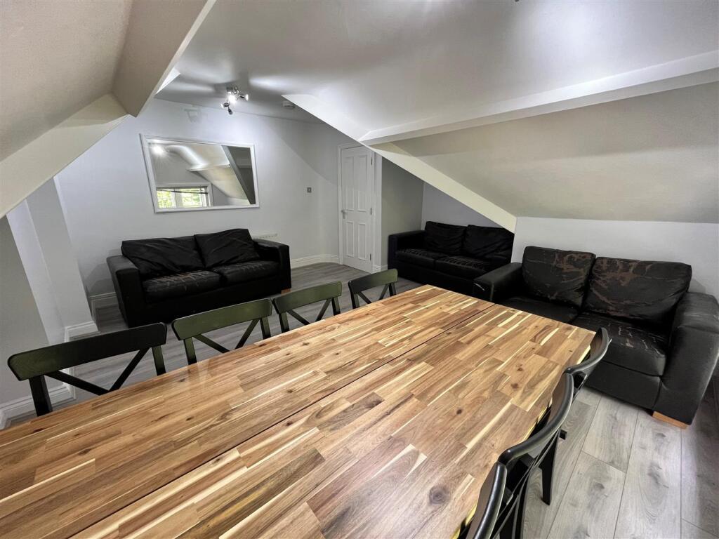 1 bed House Share for rent in Newcastle upon Tyne. From Walton Robinson Property Consultants Ltd 1 bed House Share for rent in Newcastle upon Tyne. From Walton Robinson Property Consultants Ltd