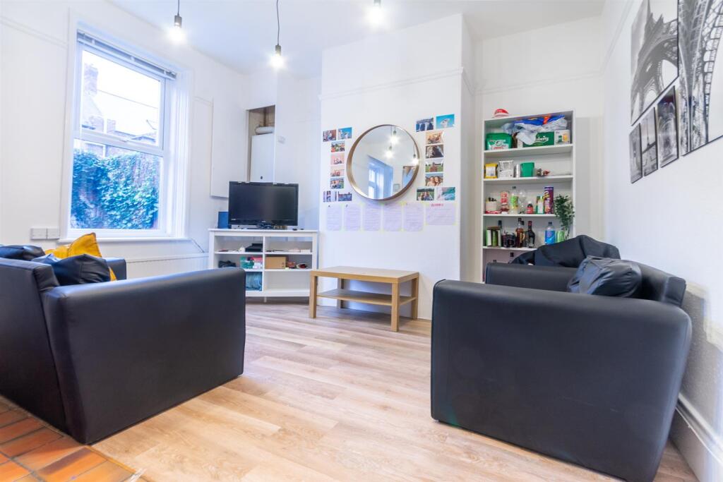 4 bed Detached for rent in Newcastle upon Tyne. From Walton Robinson Property Consultants Ltd