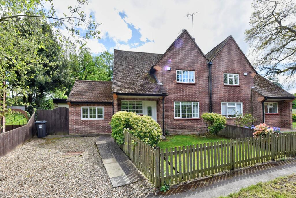 3 bed Semi Detached for rent in Henley-on-Thames. From Tim Peers Estate Agents - Henley on Thames
