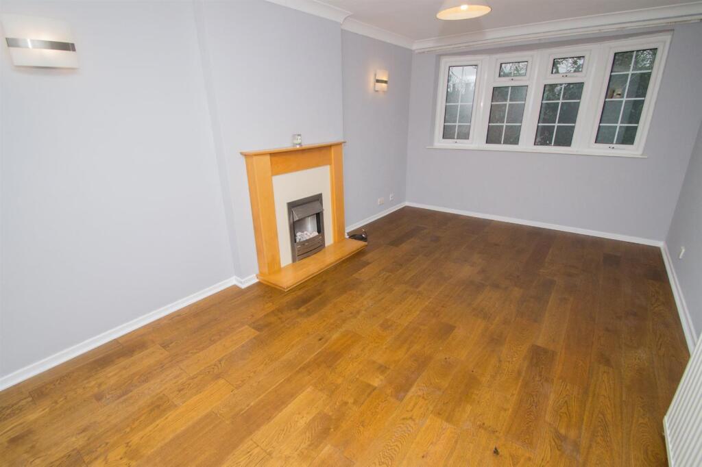 2 bed Apartment for rent in Lambley. From DMW Property Services - Mapperley 2 bed Apartment for rent in Lambley. From DMW Property Services - Mapperley