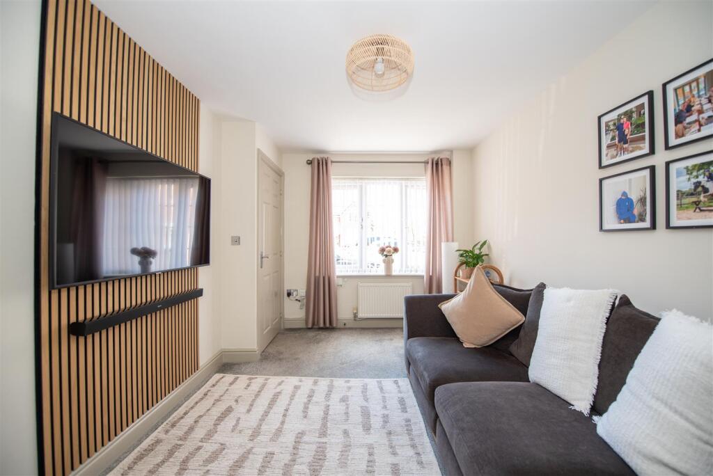 3 bed Town House for rent in Nottingham. From DMW Property Services - Mapperley 3 bed Town House for rent in Nottingham. From DMW Property Services - Mapperley