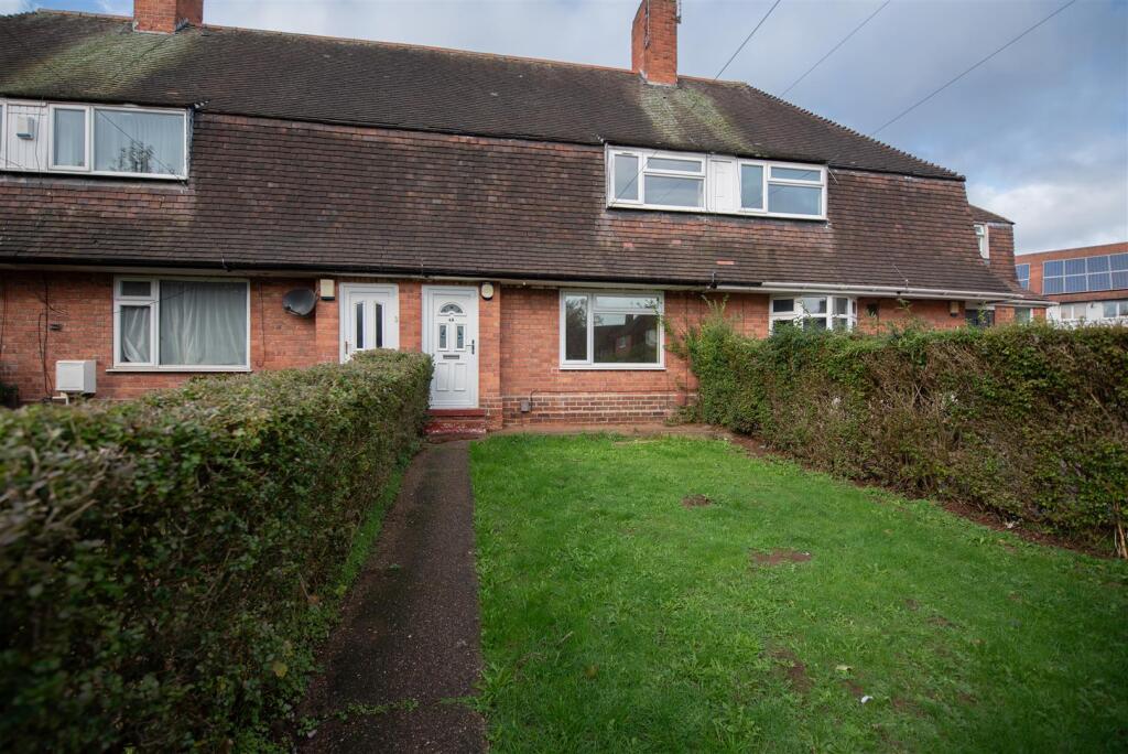 3 bed Mid Terraced House for rent in Strelley. From DMW Property Services - Mapperley