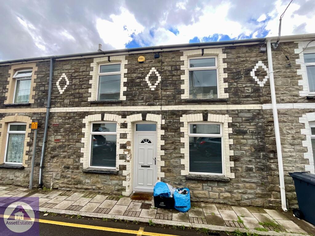 2 bed Mid Terraced House for rent in Abertillery. From Asset Estates - Abertillery