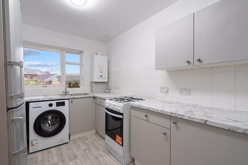 2 bed Apartment for rent in Bolton. From Harrisons Estate Agents - Bolton