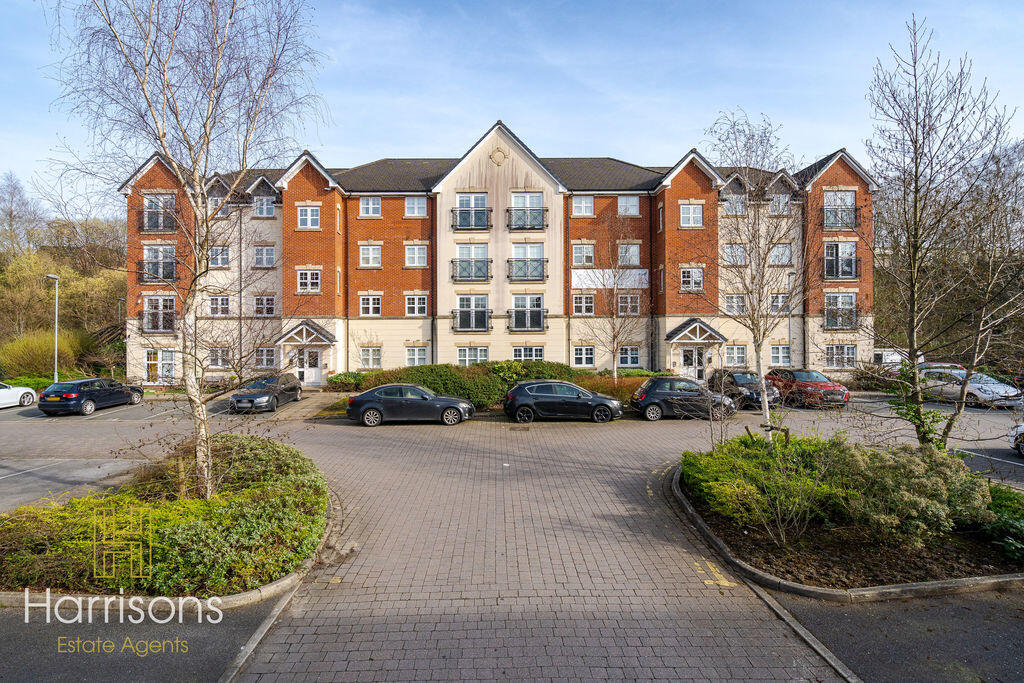 2 bed Apartment for rent in Bolton. From Harrisons Estate Agents - Bolton