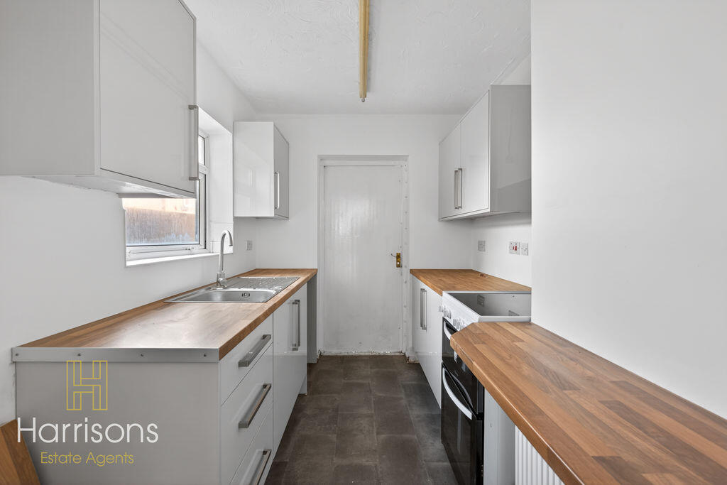 2 bed Mid Terraced House for rent in Hunger Hill. From Harrisons Estate Agents - Bolton 2 bed Mid Terraced House for rent in Hunger Hill. From Harrisons Estate Agents - Bolton