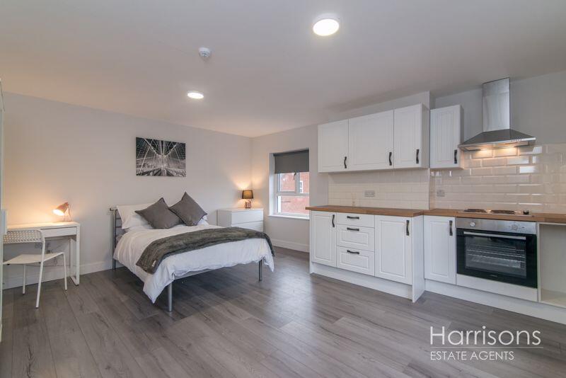1 bed HMO for rent in Hunger Hill. From Harrisons Estate Agents - Bolton