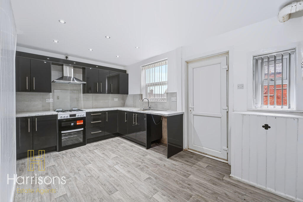 3 bed Mid Terraced House for rent in Hunger Hill. From Harrisons Estate Agents - Bolton 3 bed Mid Terraced House for rent in Hunger Hill. From Harrisons Estate Agents - Bolton