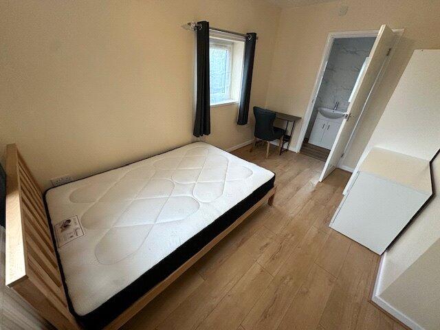 1 bed Car Parking for rent in Telford. From Coleman Estates - Wellington