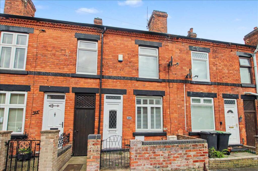 3 bed Mid Terraced House for rent in Nottingham. From Freckleton Brown - Eastwood