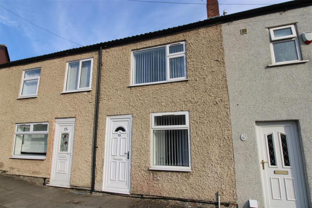 2 bed Mid Terraced House for rent in Eastwood. From Freckleton Brown - Eastwood