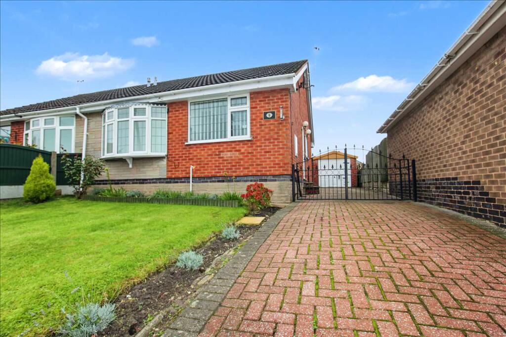 2 bed Semi-detached bungalow for rent in Westwood. From Freckleton Brown - Eastwood