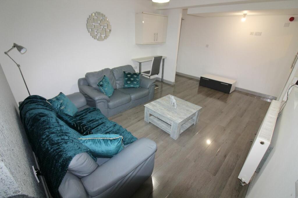 5 bed 1st Floor Flat for rent in Preston. From North West Homes - Preston