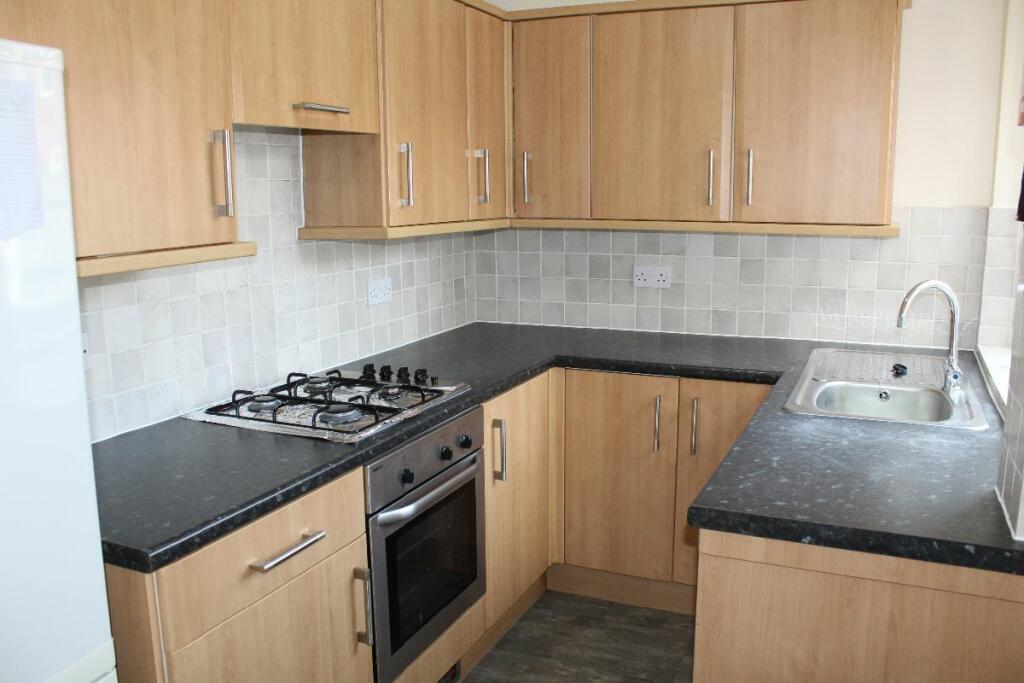 3 bed Mid Terraced House for rent in Fulwood. From North West Homes - Preston 3 bed Mid Terraced House for rent in Fulwood. From North West Homes - Preston
