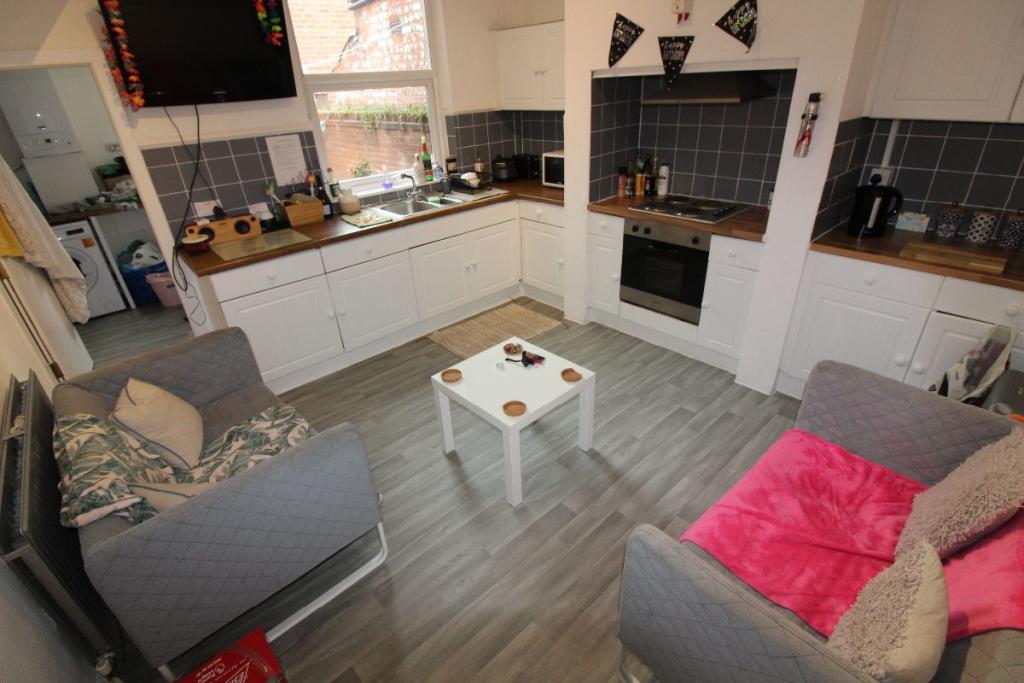3 bed Mid Terraced House for rent in Preston. From North West Homes - Preston 3 bed Mid Terraced House for rent in Preston. From North West Homes - Preston