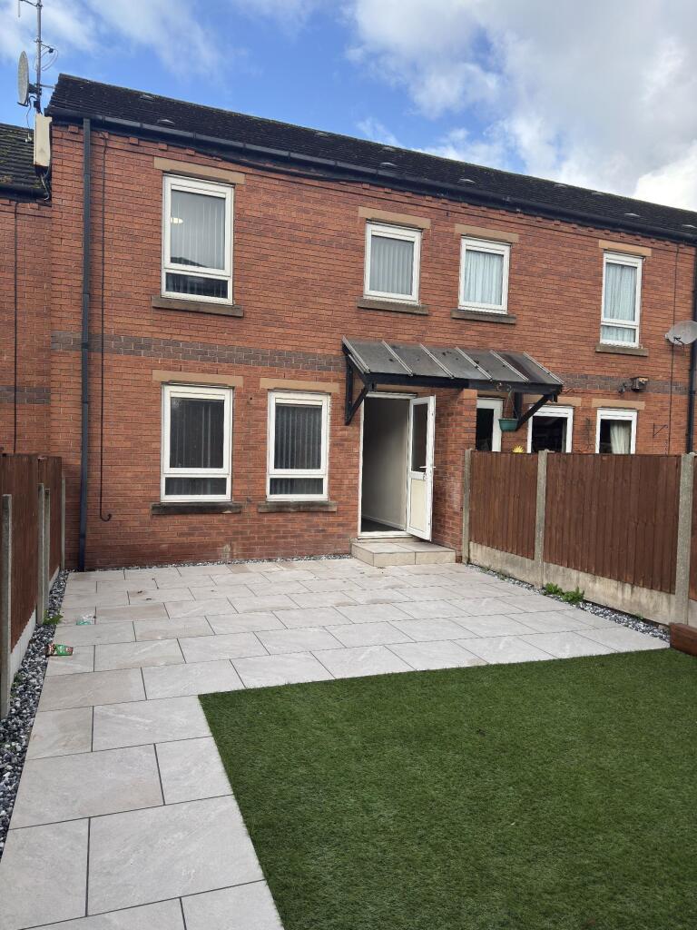 3 bed Mid Terraced House for rent in Preston. From North West Homes - Preston