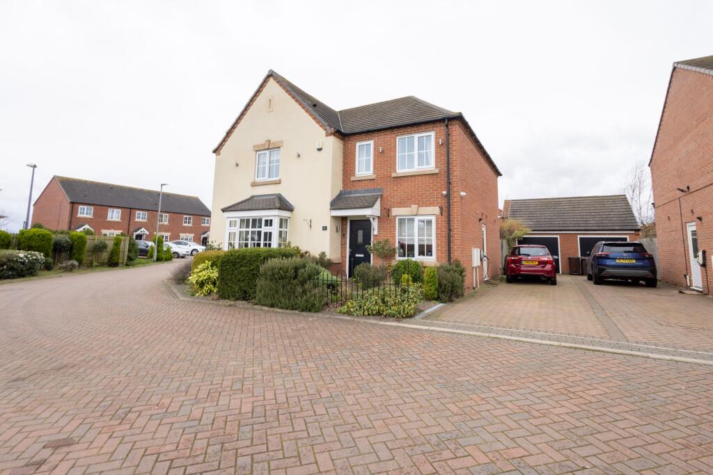 4 bed Detached for rent in Wakefield. From Barford Property - Bradford
