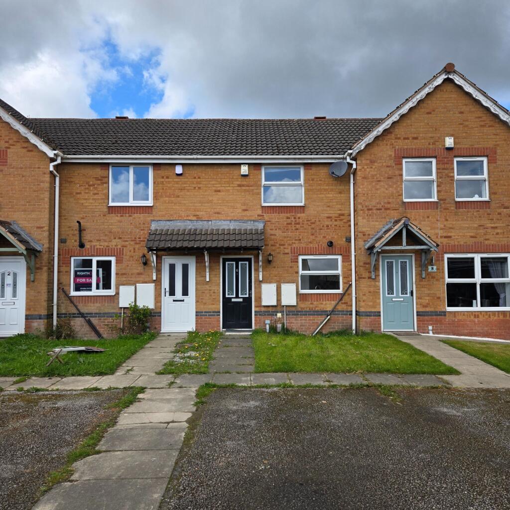 2 bed Mid Terraced House for rent in Bradford. From Barford Property - Bradford 2 bed Mid Terraced House for rent in Bradford. From Barford Property - Bradford