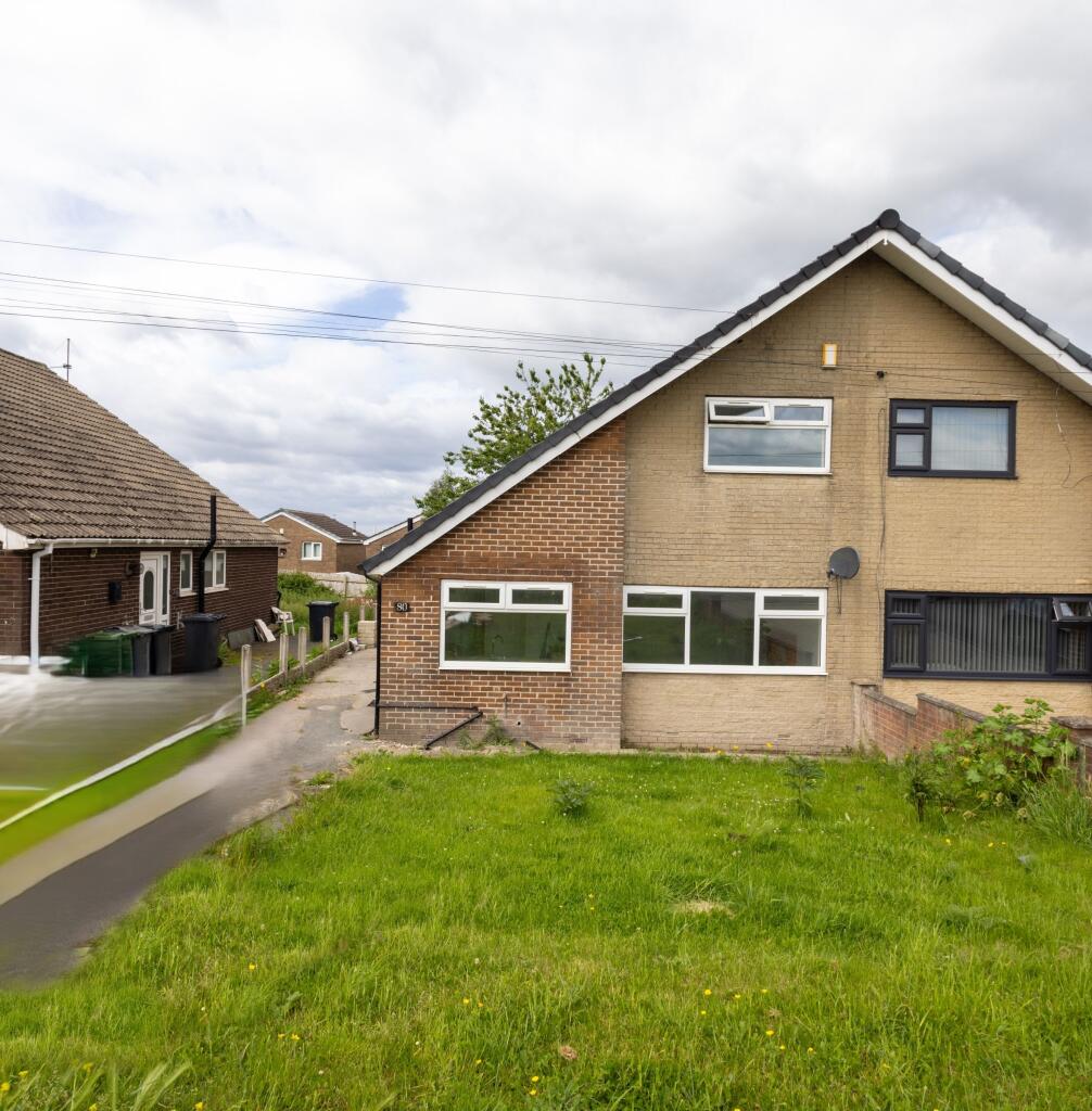 3 bed Semi Detached for rent in Batley. From Barford Property - Bradford