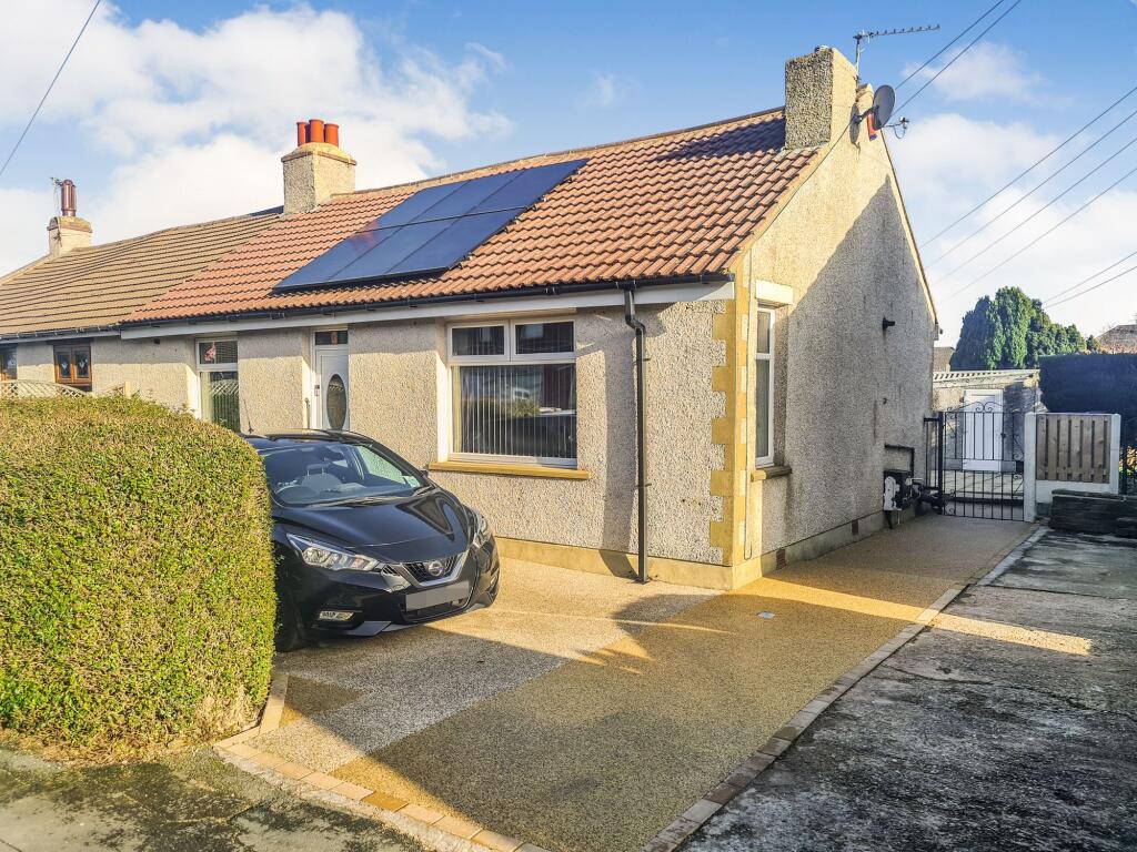 2 bed Bungalow for rent in Shelf. From Barford Property - Bradford 2 bed Bungalow for rent in Shelf. From Barford Property - Bradford