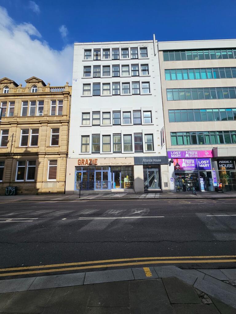 2 bed Apartment for rent in Sheffield. From Barford Property - Bradford 2 bed Apartment for rent in Sheffield. From Barford Property - Bradford