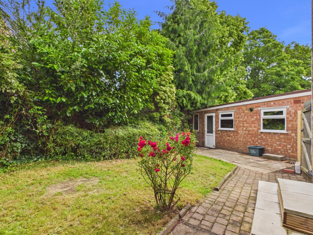 3 bed Semi Detached for rent in Smethwick. From Northwood - Birmingham 3 bed Semi Detached for rent in Smethwick. From Northwood - Birmingham