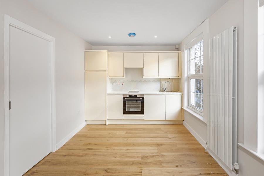 1 bed Apartment for rent in Penge. From Nicholas Ashley - Residential Lettings Specialist 1 bed Apartment for rent in Penge. From Nicholas Ashley - Residential Lettings Specialist