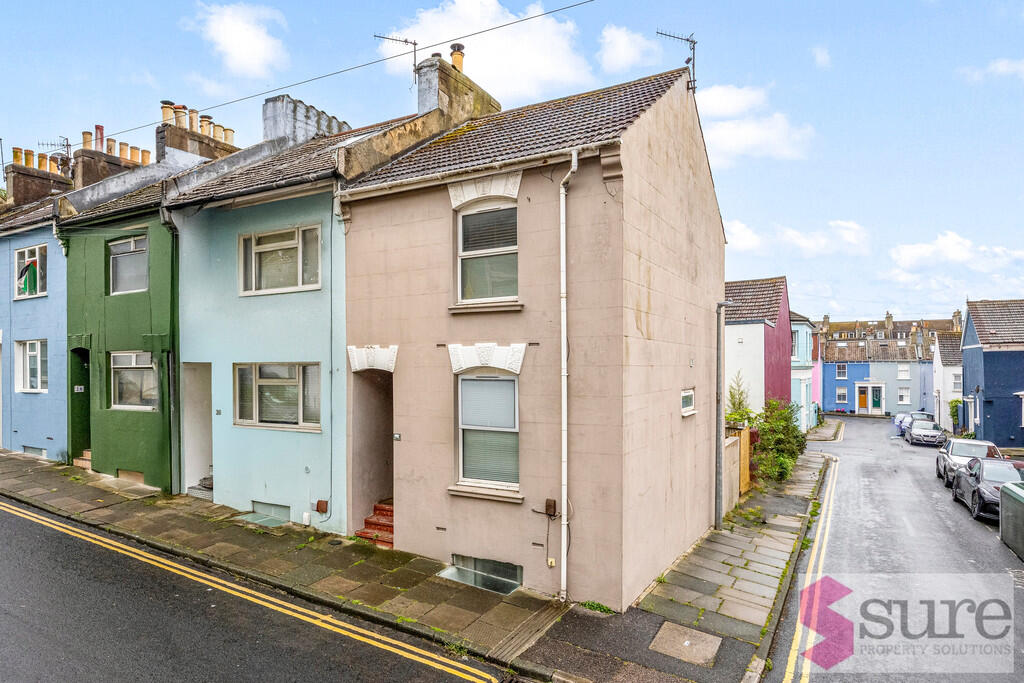 4 bed End of Terrace for rent in Ovingdean. From Sure Property Solutions Ltd - Brighton 4 bed End of Terrace for rent in Ovingdean. From Sure Property Solutions Ltd - Brighton